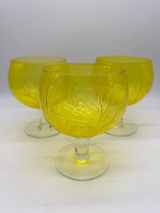 Vintage Mid-Century Secla Cabbage Yellow Glass Goblets 6 in (Lot of 3)
