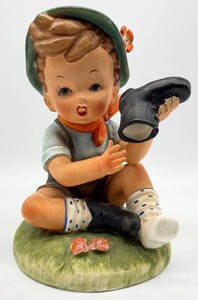 Vintage Sandy Shoes Porcelain Boy Figurine S8248 - Erich Stauffer