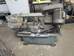 Rong Fu Horizontal Band Saw