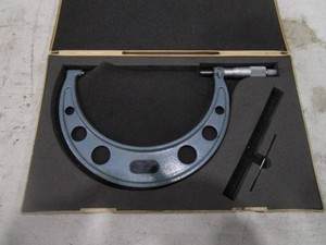 Mitutoyo 6-7 Micrometer