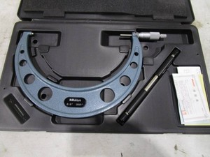 Mitutoyo 8-9 Micrometer