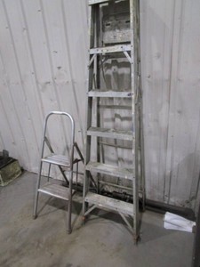 6 Alum Step Ladder & 2 Step Alum Ladder