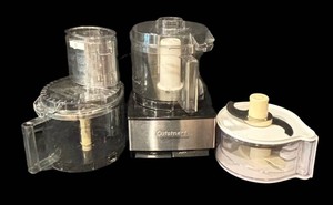 K - Cuisinart Food Processor with Accessories
