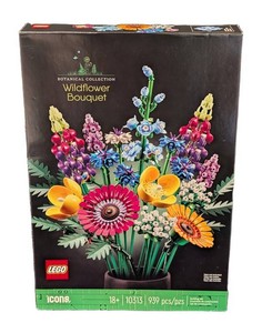 B - Flower Building Set - LEGO Icons Wildflower Bouquet 10313