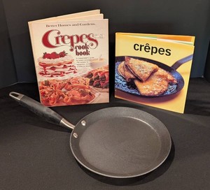 C - Crepe Pan & Cookbooks Mixed Lot - Anolon 9.5in