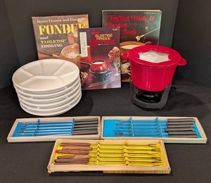 C - Fondue Set & Cookbooks Mixed Lot - 6 Plates, Forks & Pot