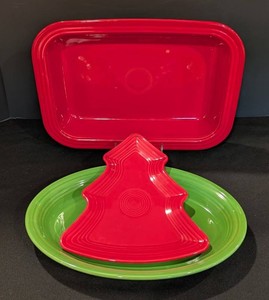 B - Fiesta Dishes & Red Casserole Dish Mixed Lot (Lot of 3)