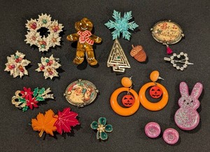 A - Holiday & Seasonal Brooches and Earrings Mixed Lot - Christmas, Halloween & More (Lot of 18)