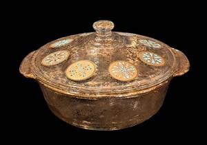 A - Vintage 1960s Fire-King Georges Briard Gold Spatter & Turquoise Medallion 2-Quart Covered Casserole Dish