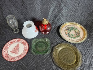 Mixed Lot - Decorative Glassware, Christmas Plates & Oil Lamp