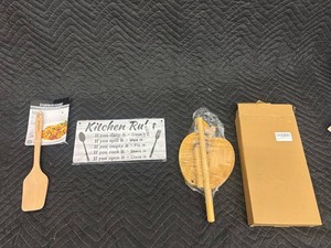 Farberware Wooden Tools, Kitchen Rules Sign & Wooden Utensil Mixed Lot