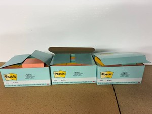 Small Pastel Post-It Notes