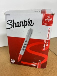 Sharpie Red Permanent Markers