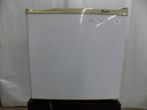 AVANTI Refrigerator