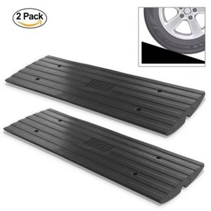 $155 Pyle 4ft Heavy Duty Rubber Driveway Ramp
