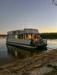 44' Houseboat (6-8 Guests) May 14th-17th, 2027