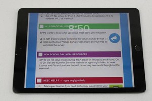 Apple iPad A1822 School and Passcode Locked - for Parts