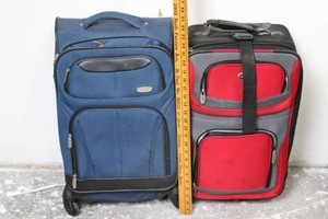Samsonite & U.S. Traveler Rolling Suitcases - 2pc