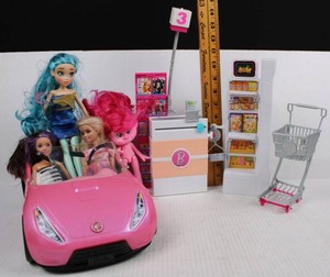 Barbie Convertible, Dolls & Playset Accessories Mixed Lot