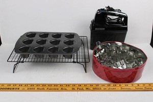 BlackDecker Baking & Kitchen Accessories Mixed Lot