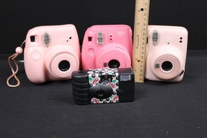 Fujifilm Instax Mini 7, Mini 9 & Mini 11 Mixed Camera Lot of 4