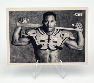 1990 Score Bo Jackson #697 Iconic Shoulder Pads Card
