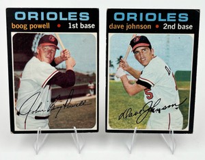 1971 Topps Baseball Card Lot - #700 Boog Powell & #595 Dave Johnson
