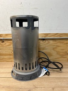 Dyna Glo 200,000 BTU Portable LP Convection Heater, Propane, Model# RMC-LPC200DG #5998535 MSRP $159.99