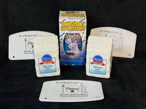 Pillsbury Doughboy Baking Memorabilia Mixed Lot (6 Pieces)
