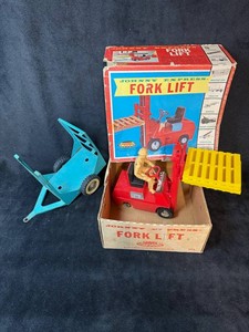Vintage Johnny Express Fork Lift Toy Set With Box and Tonka Aqua Pressed Steel Trailer- Mixed Lot