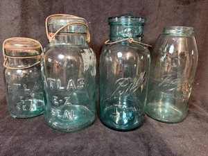 Vintage Atlas & Ball Glass Canning Jars With Lids (Lot of 6)