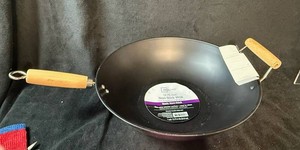 Mainstays 13.75-Inch Non-Stick Wok