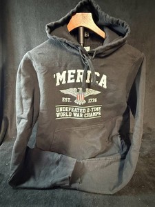 Sport & Company America Graphic Pullover Hoodie Size S America Undefeated 2 Time World War Champs Hoodie
