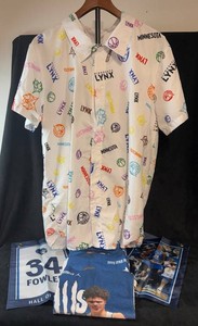 Minnesota Lynx Fan Collection - XL Shirt, Banners & Playoff Towels Mixed Lot