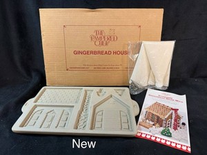 Vintage 1992 Pampered Chef Stoneware Gingerbread House Mold