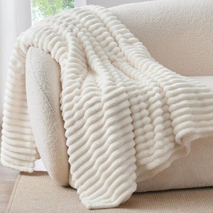 BEDELITE Ribbed Fleece Throw Blanket for Couch, Cream, 50x60