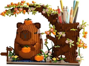 $40 Capybara Building Blocks Set -1880PCS Cute Animals & Flowers Building Bricks Kit Kawaii Capybara Gifts Toy for Kids Age 8, Capybara Stuff Pen Holder&Desk Organizer, Arts &Crafts for Boys Girls Adult