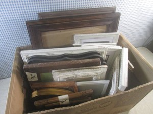 (BS) Assortment of Photo Frames