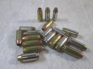 (CNTR) 19 Rounds of 40 S&W Jacketed Holow Points
