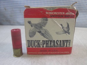 (BS) 15 - 12 GA 6 Shot 2 34 Winchester Rounds