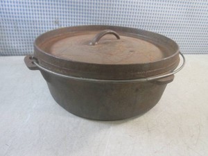 (CSB) Vintage Heavy Cast Iron 12 Dutch Oven Pot with Lid and Handle 5 Tall