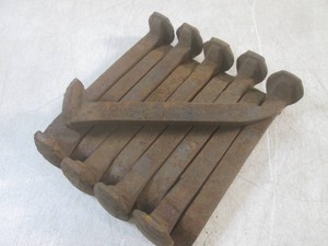 (EC1) 10 Vintage Railroad Spikes 6 34 x 58