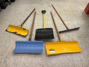 Snow Shovels & Squeegee