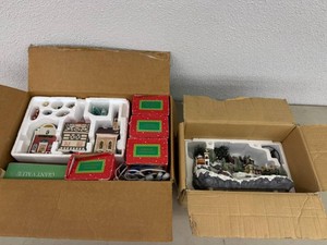 Holiday Decor Lot