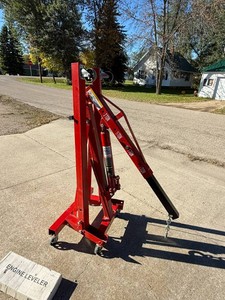 2 Ton Hydraulic Engine Hoist with Load Leveler