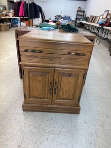 Oak Cabinet with Hinged Top 24 x 21 x 31 tall