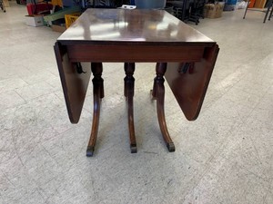 Vintage Duncan Phyfe Style Triple Pedestal Mahogany Drop-Leaf Dining Table 40 x 60