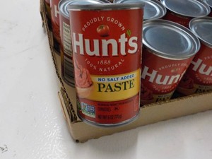 24 pack Hunts 6 oz Tomato Paste