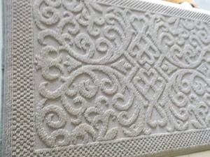 Scroll Foam Bath Mat 24 x 35.8