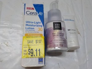 Cerave, Moisturizer and Dry Touch Shampuff
